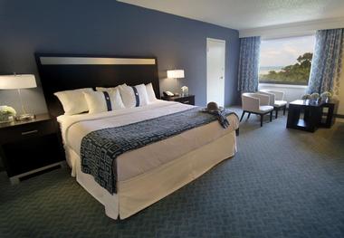 Family Resorts in South Carolina: Beach House, a Holiday Inn Resort