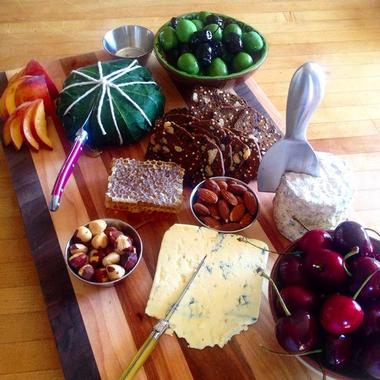 Things to Do in Berkeley: The Cheese Board Collective