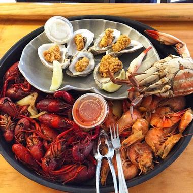 Things to Do in New Orleans: Bevi Seafood Co.
