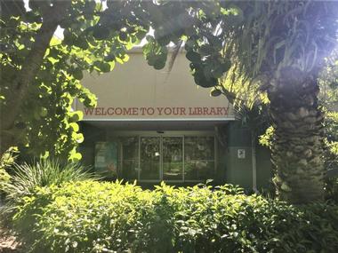Palm Harbor Library, Palm Harbor