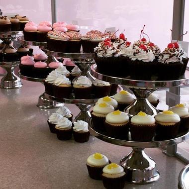 Small Cakes Cupcakery