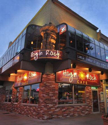 Things to Do in Wisconsin Dells, WI: High Rock Cafe