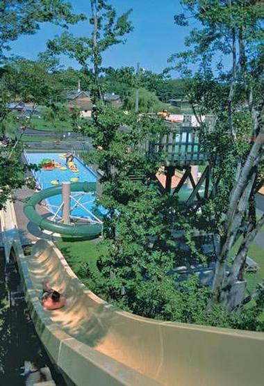 Water Parks in PA: Carousel Water & Fun Park