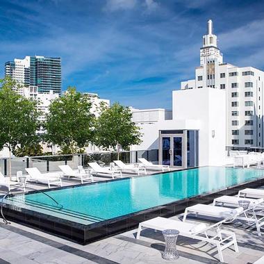 Weekend Getaways for Couples: Gale South Beach