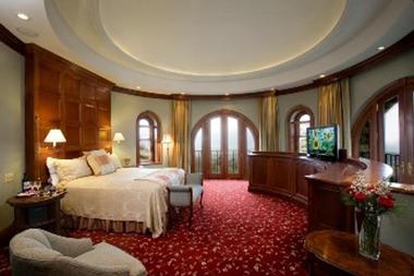 Mohonk Mountain House Rooms & Suites