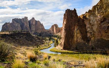 OR Places to Visit: Smith Rock State Park