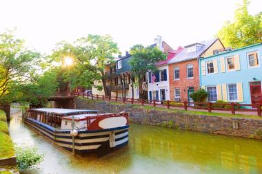 Chesapeake & Ohio Canal National Historical Park (1 hour Day Trip from DC)