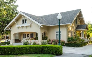 Things to Do in Santa Clara: Headen-Inman House
