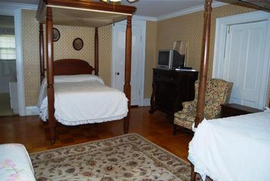 The Glenfield Plantation Bed and Breakfast in Natchez